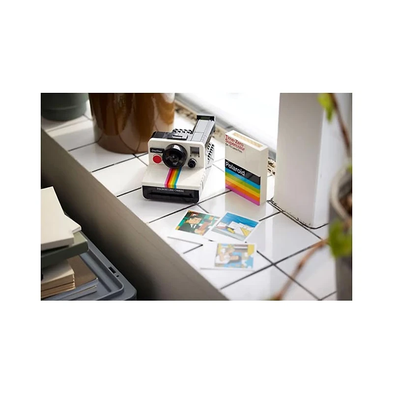 LEGO Ideas Polaroid OneStep SX-70 Camera 516 Pieces