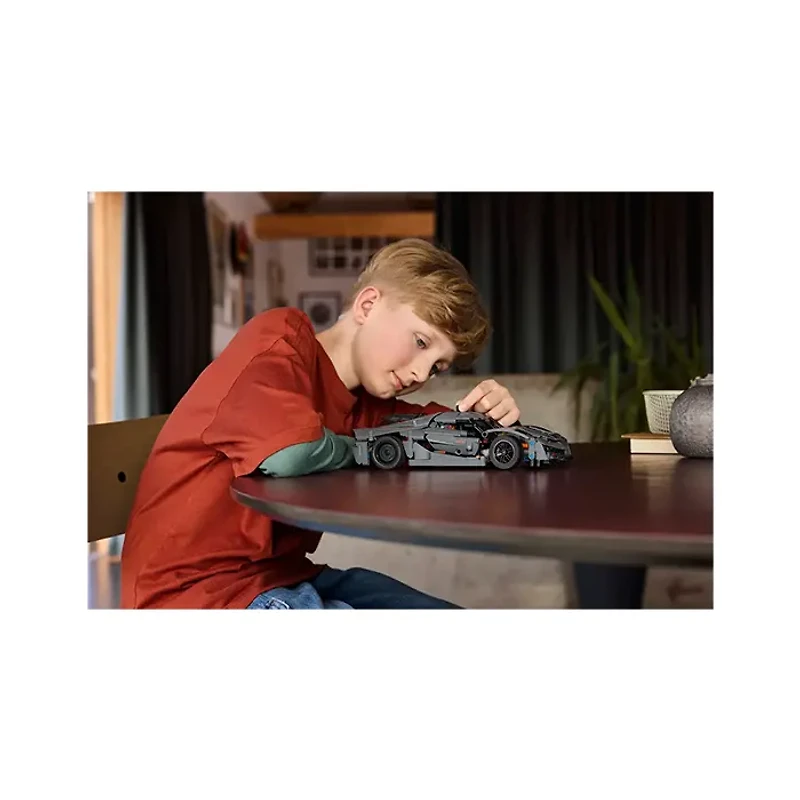 LegoTechnic Koenigsegg Jesko Absolut Grey Hypercar – 801 Pieces
