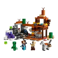 LEGO Minecraft The Badlands Mineshaft Building Set 538 Pieces
