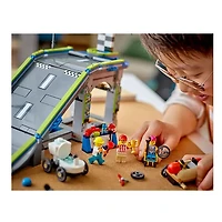 LEGO City No Limits Race Car Ramp track 436 Pieces