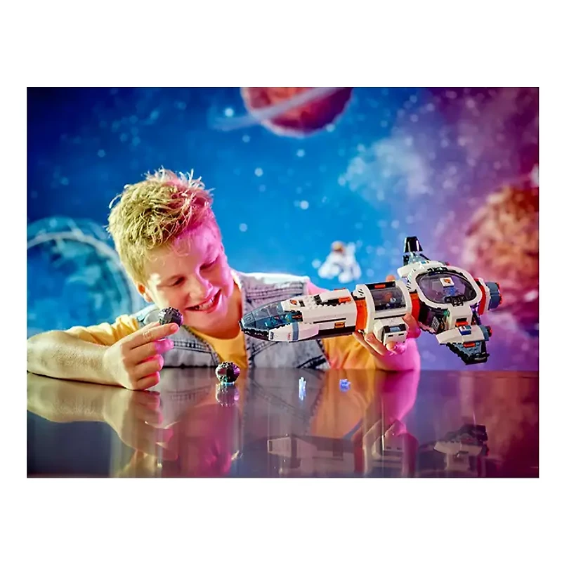 LEGO City Galactic Spaceship 717 Pieces