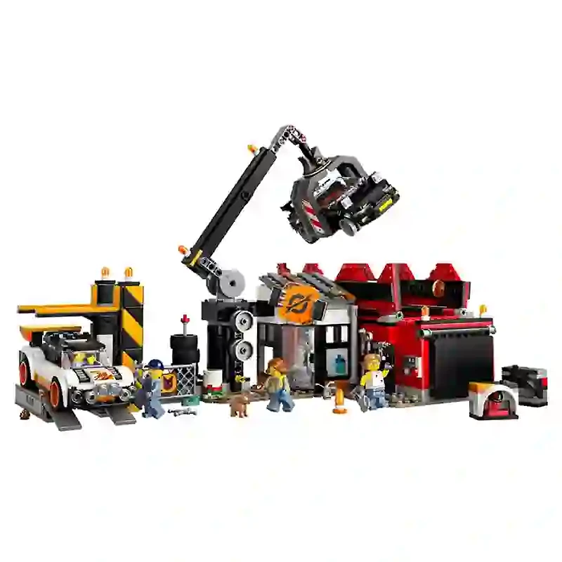LEGO City Scrapyard With Cars 871 Pieces