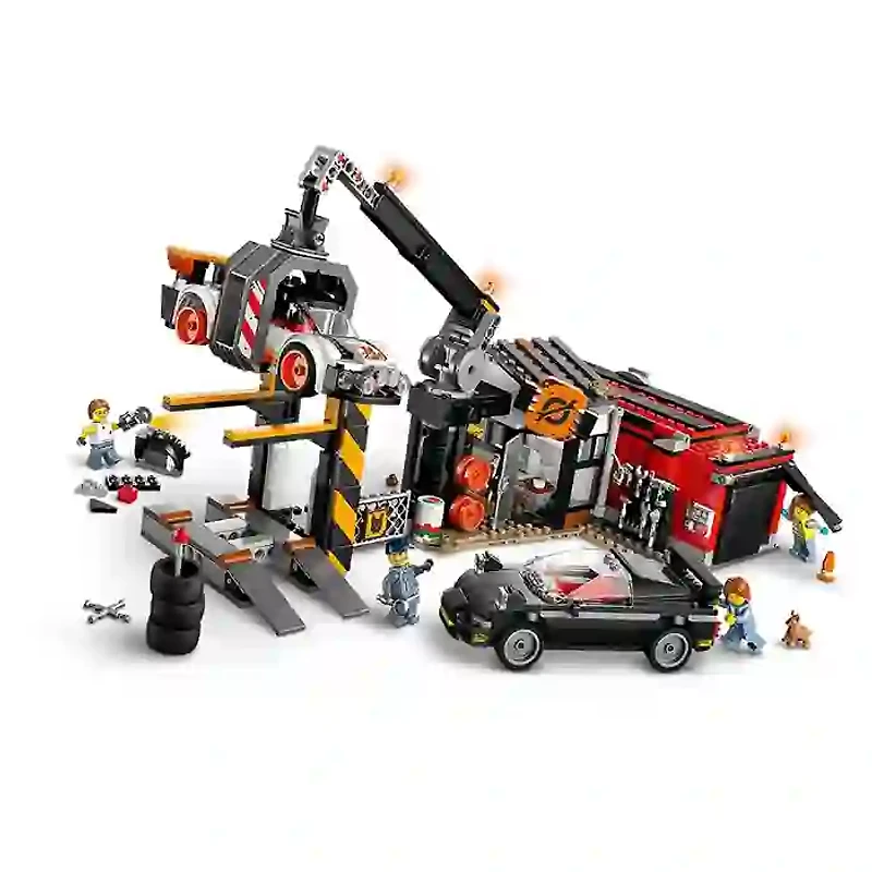 LEGO City Scrapyard With Cars 871 Pieces