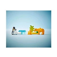 LEGO Duplo Wild Animal Families Penguins And Lions 10 Pieces