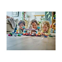 LEGO Duplo F1 Team Race Cars And Drivers 70 Pieces