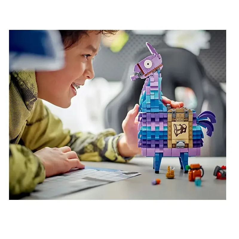 LEGO Fortnite Supply Llama 691 Pieces
