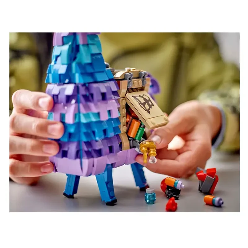 LEGO Fortnite Supply Llama 691 Pieces