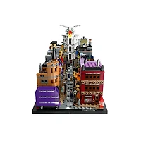 LEGO Harry Potter Diagon Alley Wizarding Shops 2750 Pieces