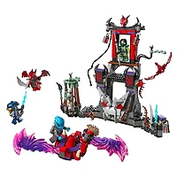 LEGO Ninjago Dragonian Strom Village 305 Pieces