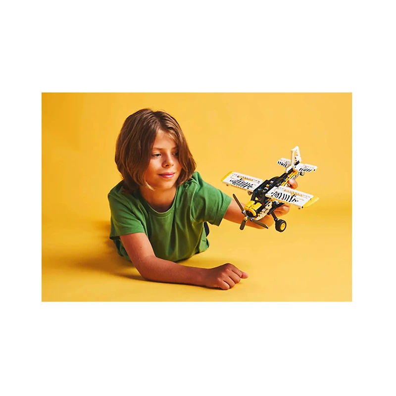 LEGO Technic Bush Plane 333 Pieces