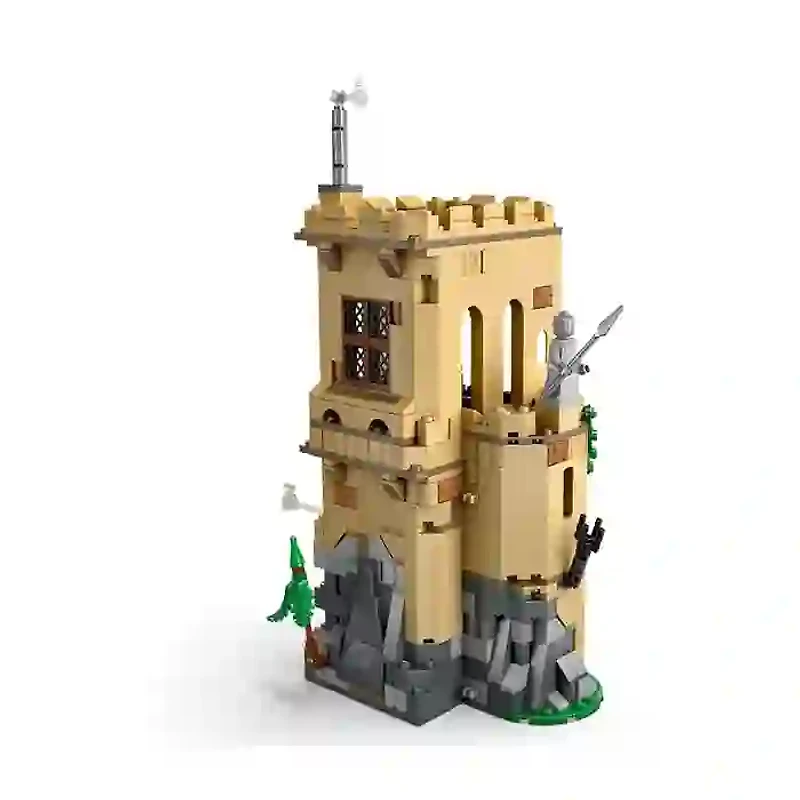 LEGO Harry Potter Hogwarts Castle Flying Lessons 651 Pieces