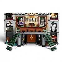 LEGO Harry Potter Malfoy Manor 1601 Pieces