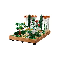 LEGO Icons Fountain Garden 1302 Pieces
