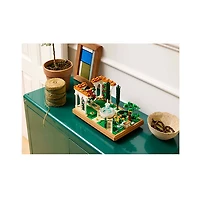 LEGO Icons Fountain Garden 1302 Pieces