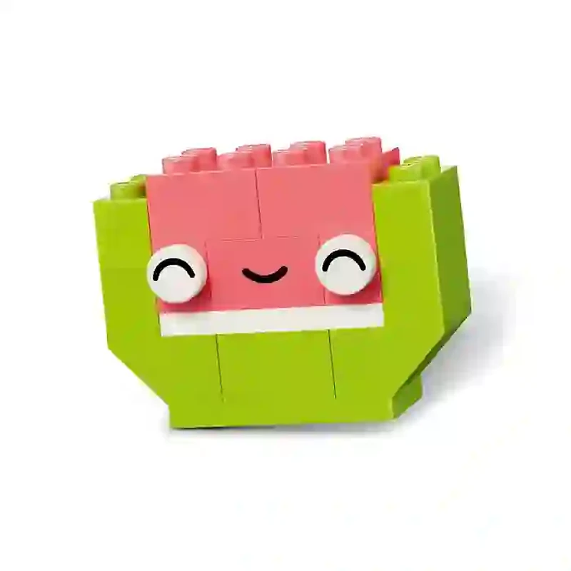 LEGO Classic Creative Food Friends 150 Pieces