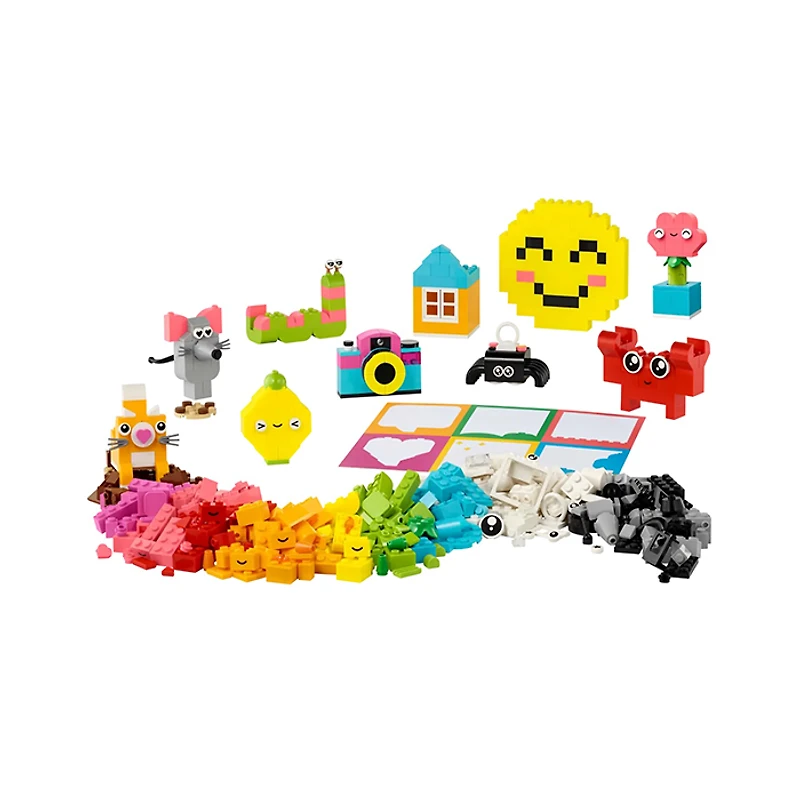 LEGO Classic Creative Happy Box 680 Pieces