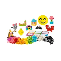 LEGO Classic Creative Happy Box 680 Pieces