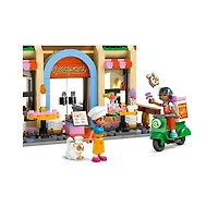 LEGO Friends Restaurant and Cooking School 896 Pieces