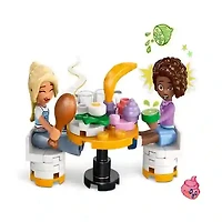 LEGO Friends Restaurant and Cooking School 896 Pieces