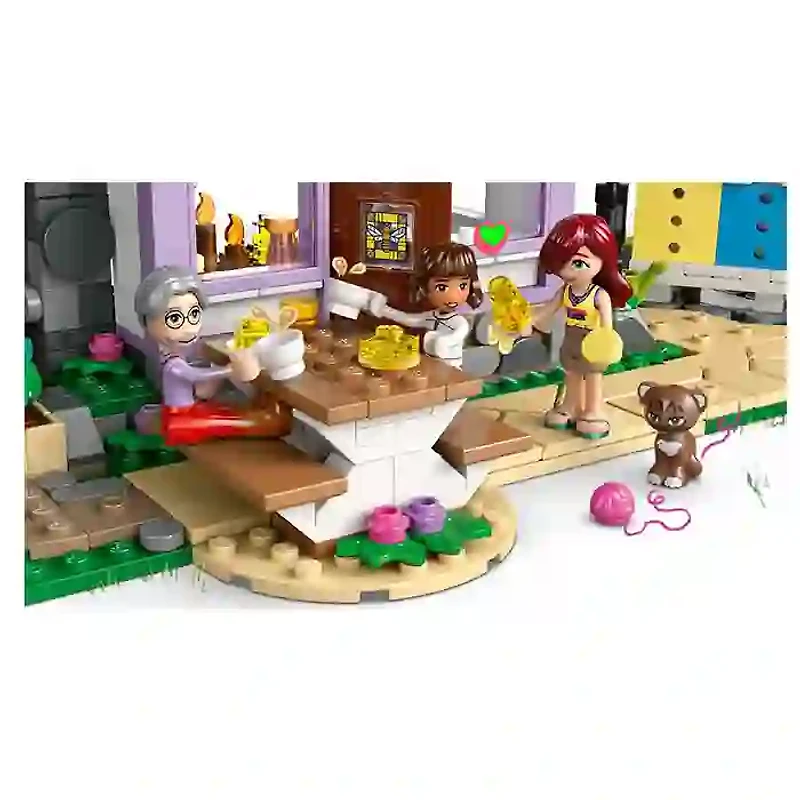 LEGO Friends Beekeepers House And Flower Garden 1161 Pieces