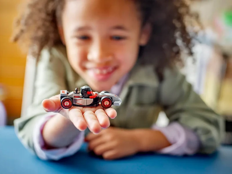 LEGO Formula 1 Racing Car Building Set (29 Pieces)