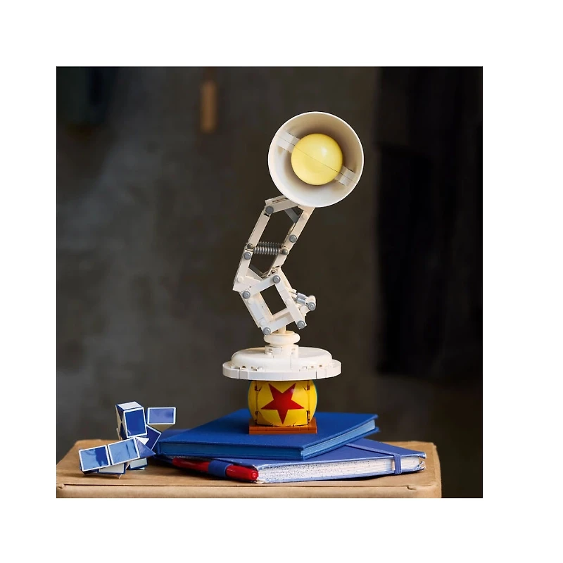 LEGO Ideas Disney Pixar Luxo Jr. (613 Pieces)