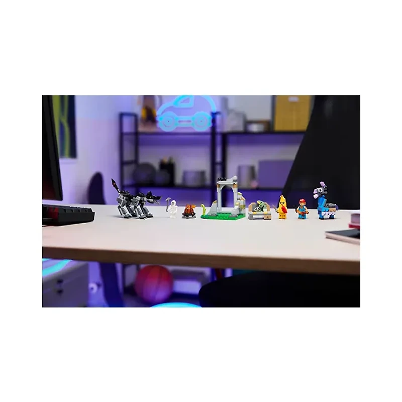 LEGO Fortnite Peely & Sparkplug’s Camp 250 Pieces