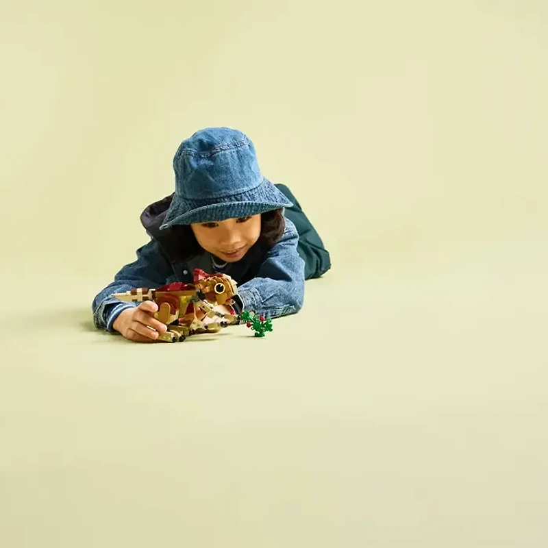 LEGO Jurassic World Baby Dinosaur Dolores: Aquilops 339 Pieces