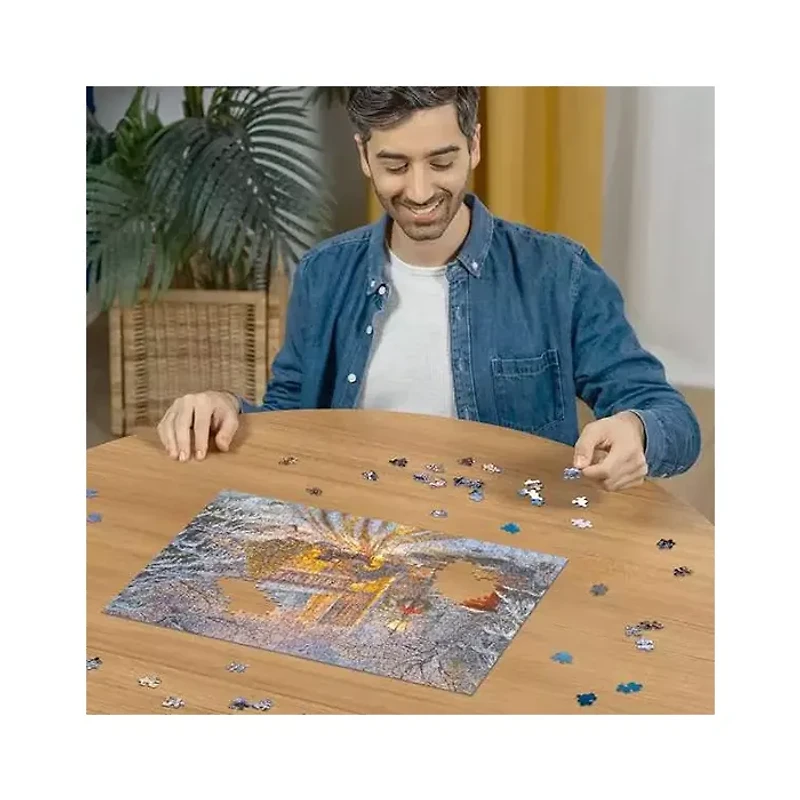 Ravensburger Glow in the Dark: Magical Christmas 500 Piece Jigsaw Puzzle