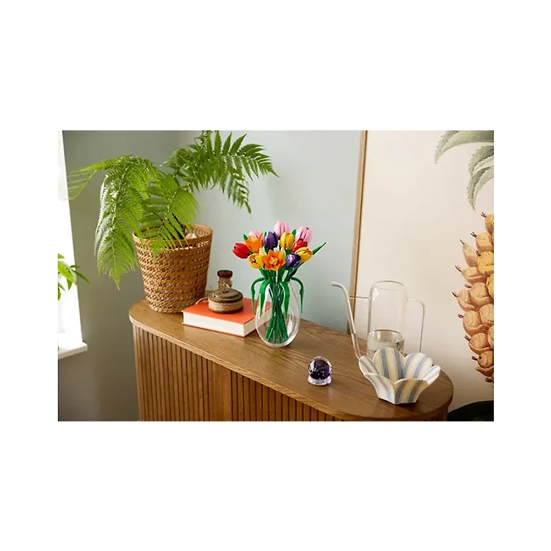 LEGO Botanicals Tulip Bouquet 576 Pieces
