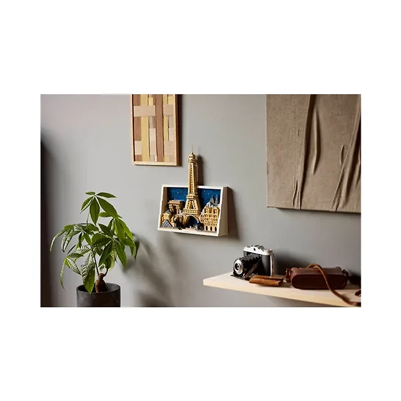 LEGO Architecture Paris City of Love 958 Pieces