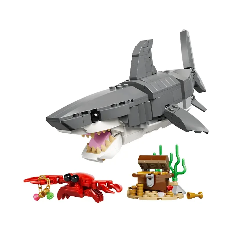 LEGO Creator 3-in-1 Fierce Shark with a Treasure Chest 379 Pieces