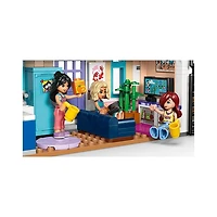 LEGO Friends Liann’s Family House 949 Pieces