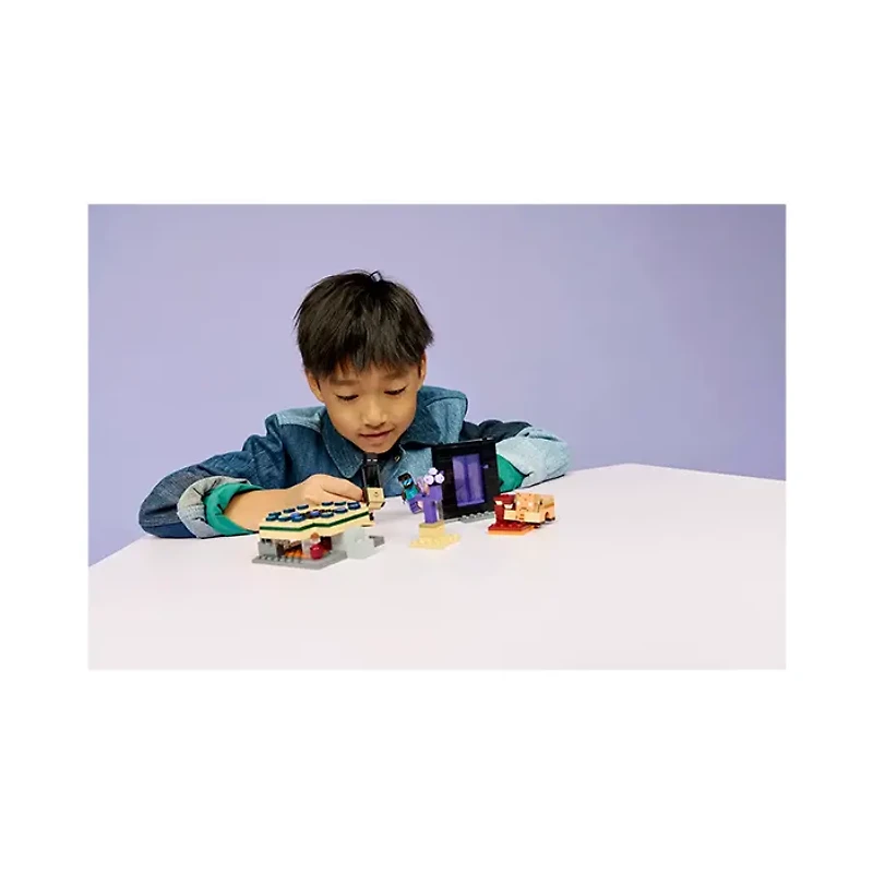 LEGO Minecraft Nether & End Portal Journey 192 Pieces