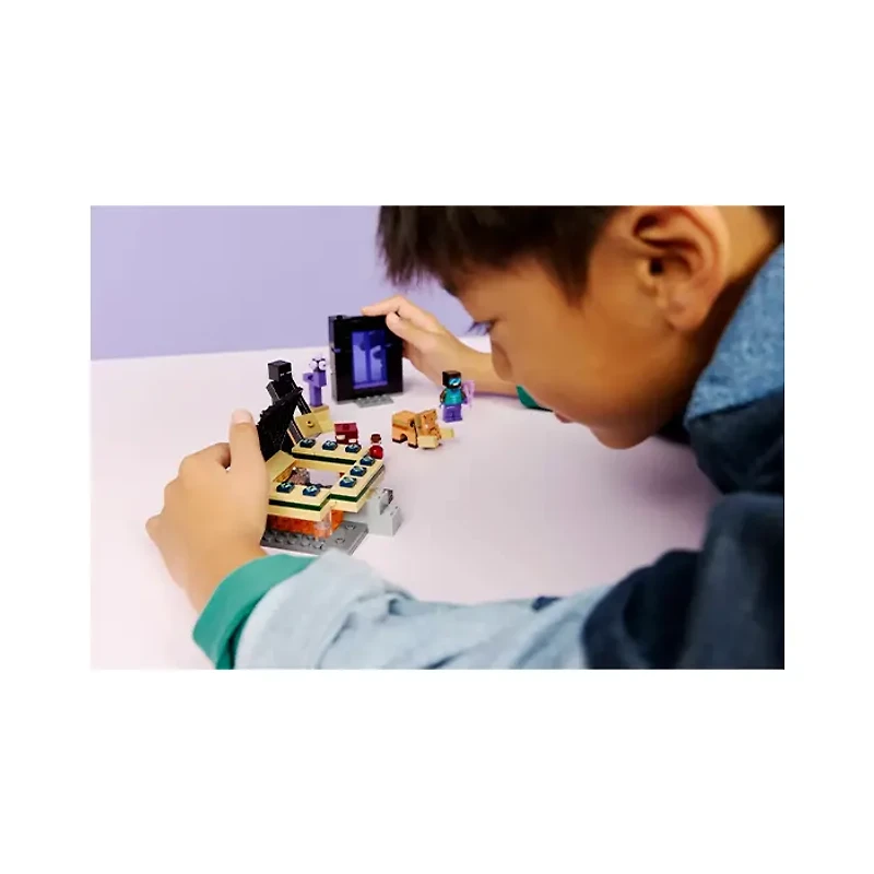 LEGO Minecraft Nether & End Portal Journey 192 Pieces