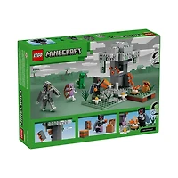 LEGO Minecraft The Pale Garden 243 Pieces