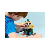 LEGO Minecraft Zombie Dungeon 284 Pieces