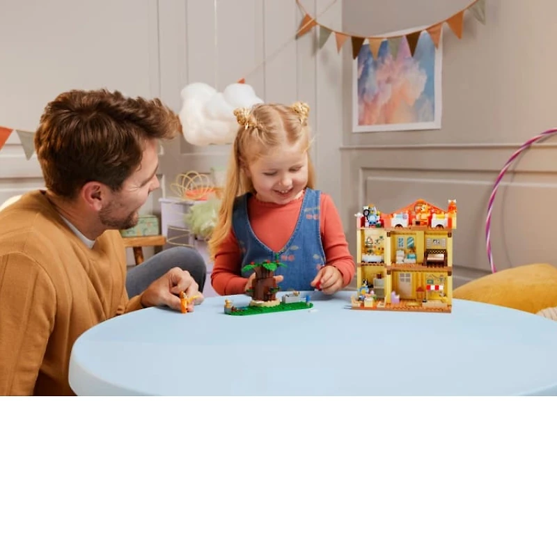 LEGO Bluey Bluey’s Family House 382 Pieces