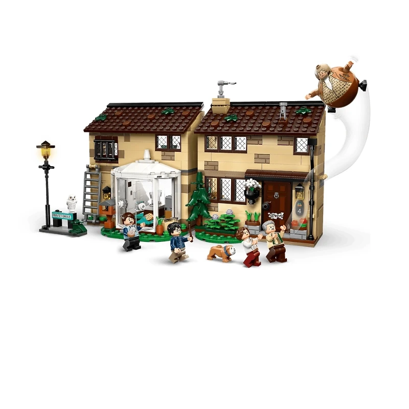 LEGO Harry Potter™ Privet Drive: Aunt Marge’s Visit 639 Pieces