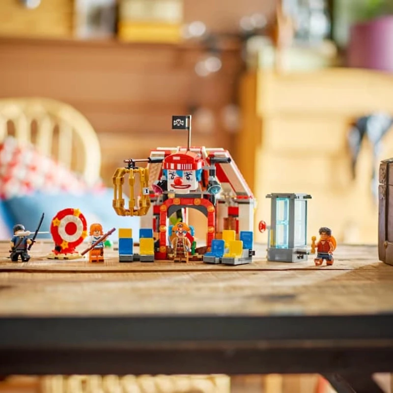 LEGO One Piece Buggy the Clown’s Circus Tent 573 Pieces