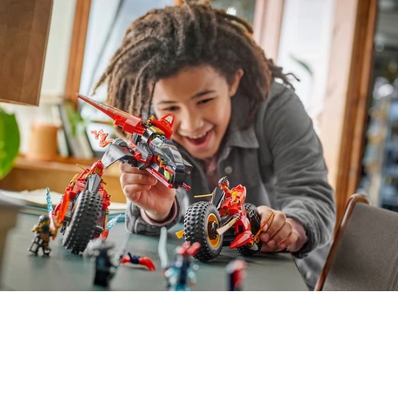 LEGO NINJAGO® Ninja Combat Vehicle 561 Pieces