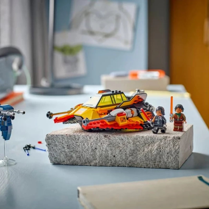 LEGO Star Wars™ The Force Burner Snowspeeder™ 349 Pieces