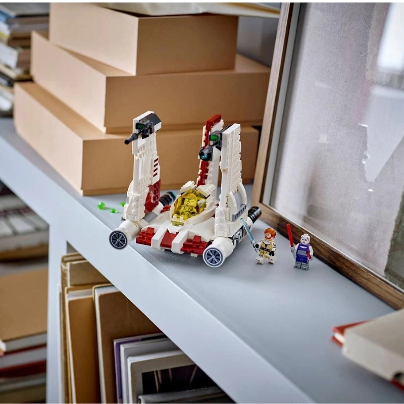 LEGO Star Wars™ V-19 Torrent Starfighter 567 Pieces