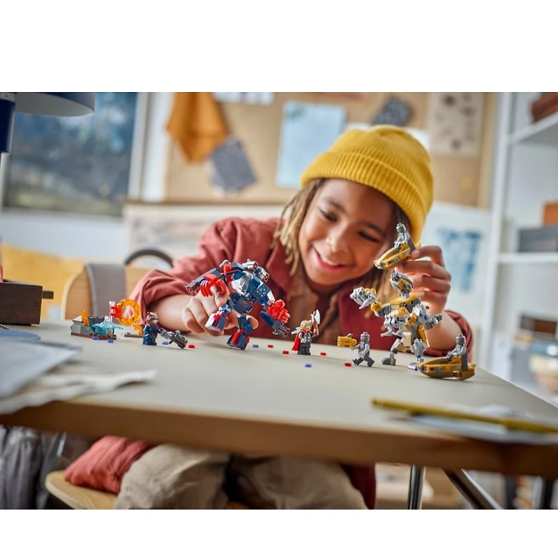 LEGO Marvel Avengers: Endgame Thor vs. Chitauri 373 Pieces