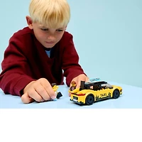 LEGO City Yellow Taxi 122 Pieces