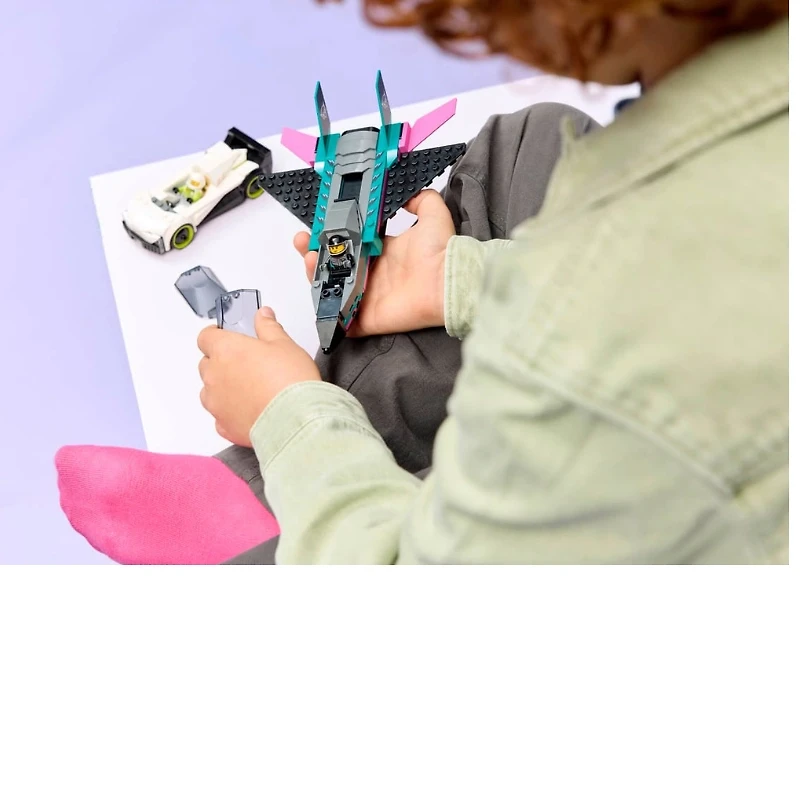 LEGO City Jet vs. Car 259 Pieces