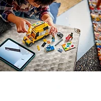 LEGO City The LEGO® Van 276 Pieces