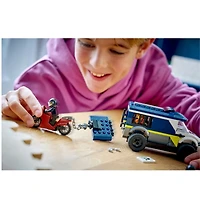 LEGO City Police Prisoner Transport Van 198 Pieces