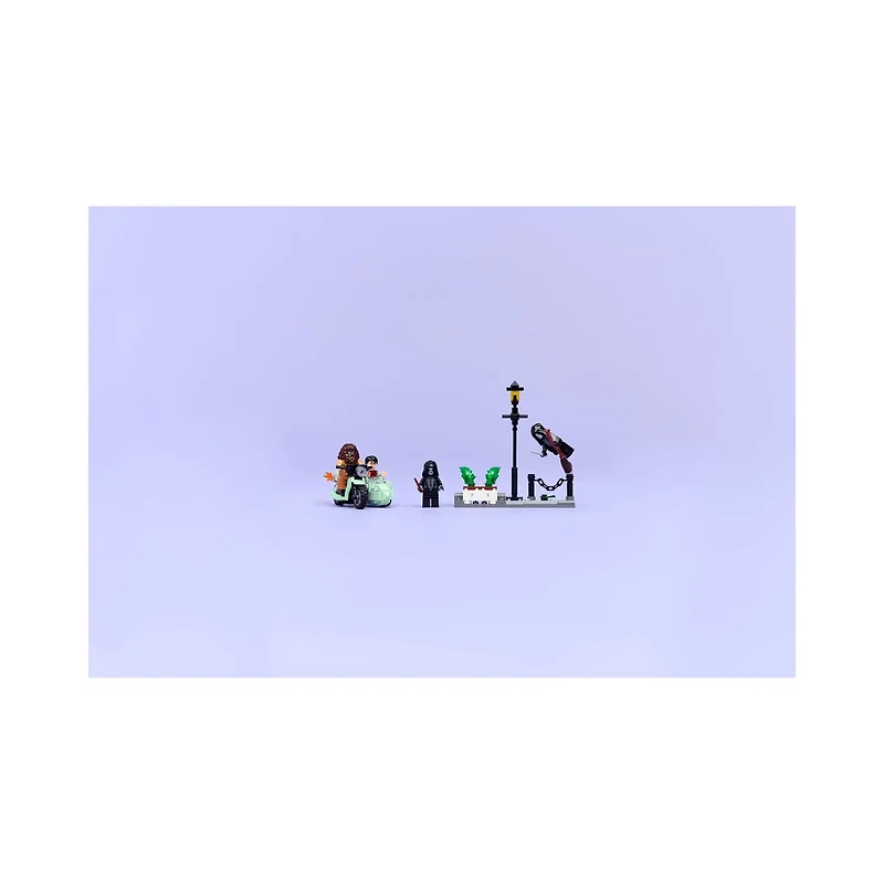 LEGO Harry Potter Hagrid & Harry’s Privet Drive Escape 124 Pieces