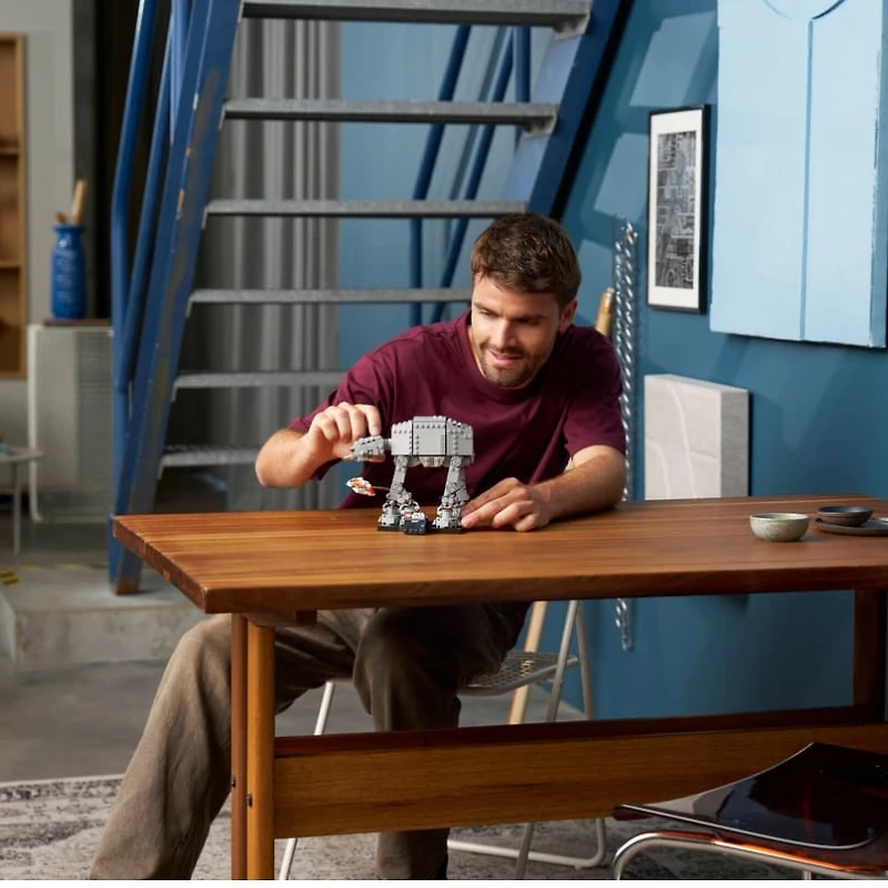 LEGO Star Wars  AT-AT  525Pieces